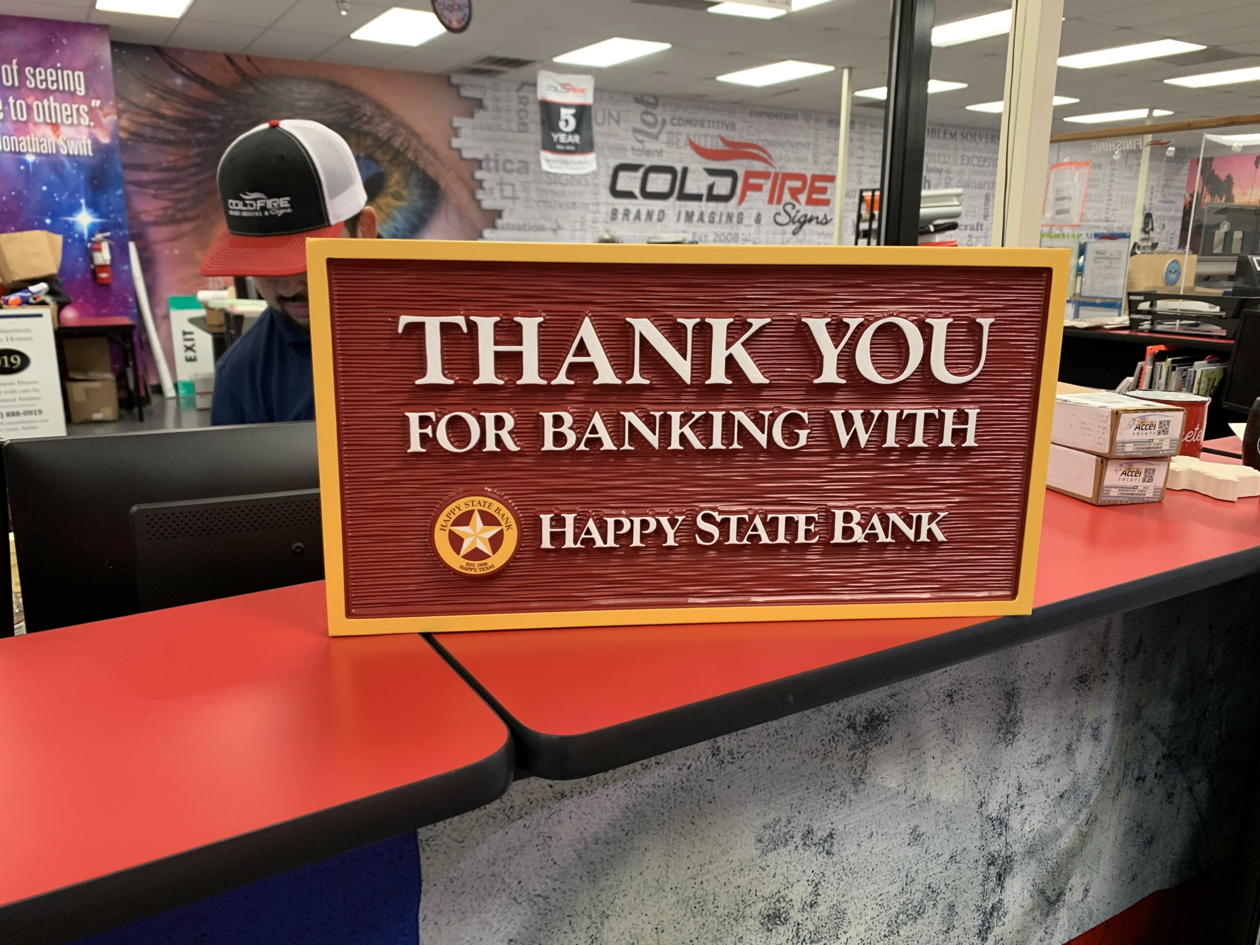 3D-sign-at-bank