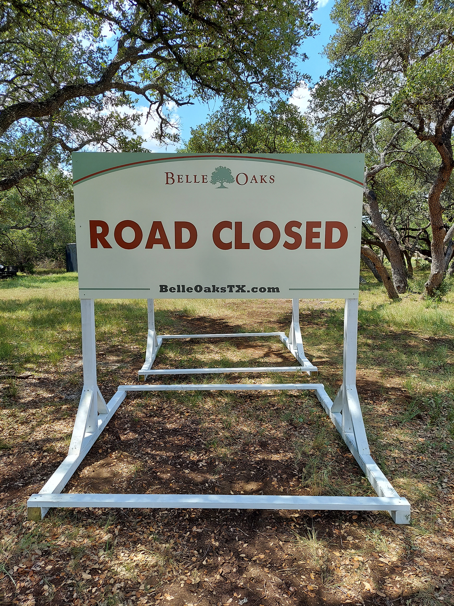 site-signs-road-closed