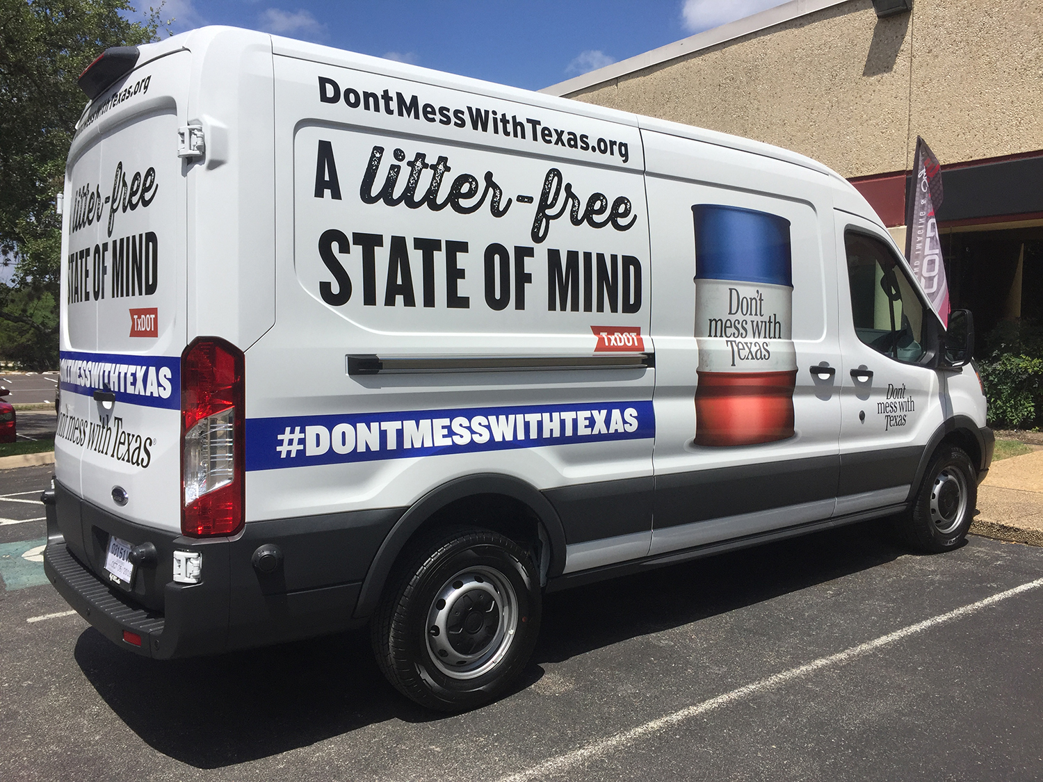 vehicle-car-wraps-graphics-dont-mess-with-texas-vinyl-4