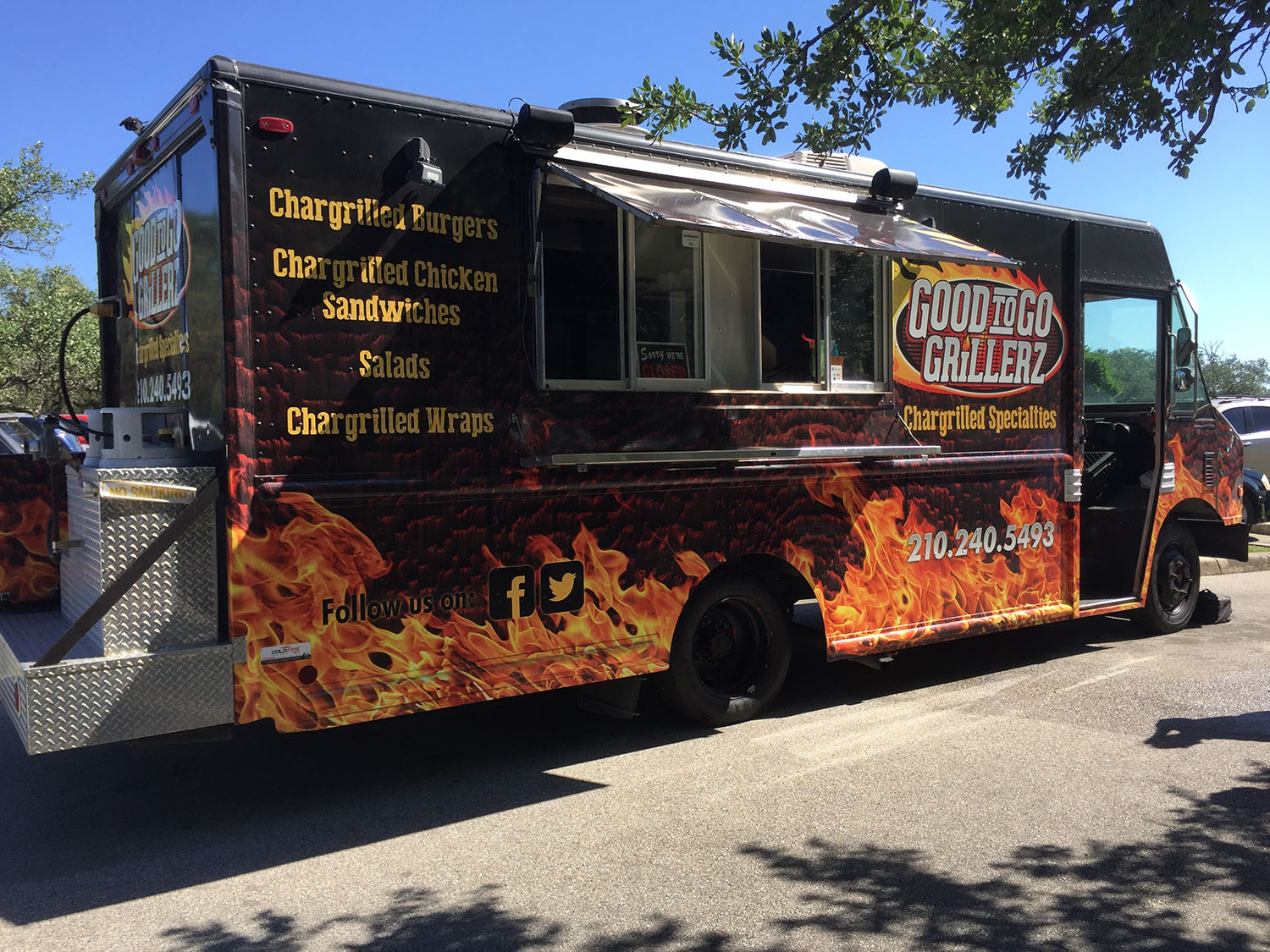 vehicle-car-wraps-graphics-good-to-go-grillerz_foodtruck