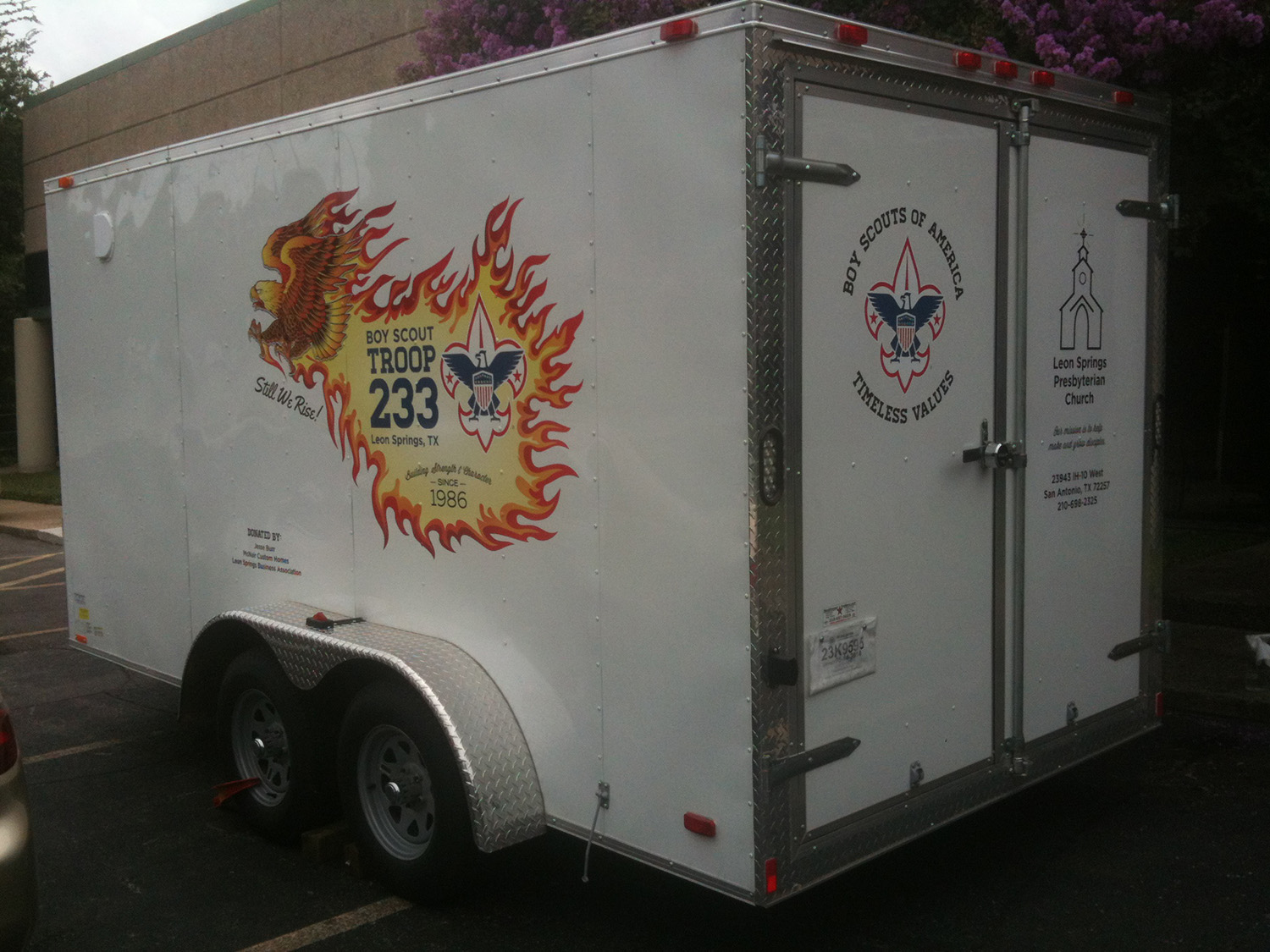 vehicle-car-wraps-graphics-trailer-decal