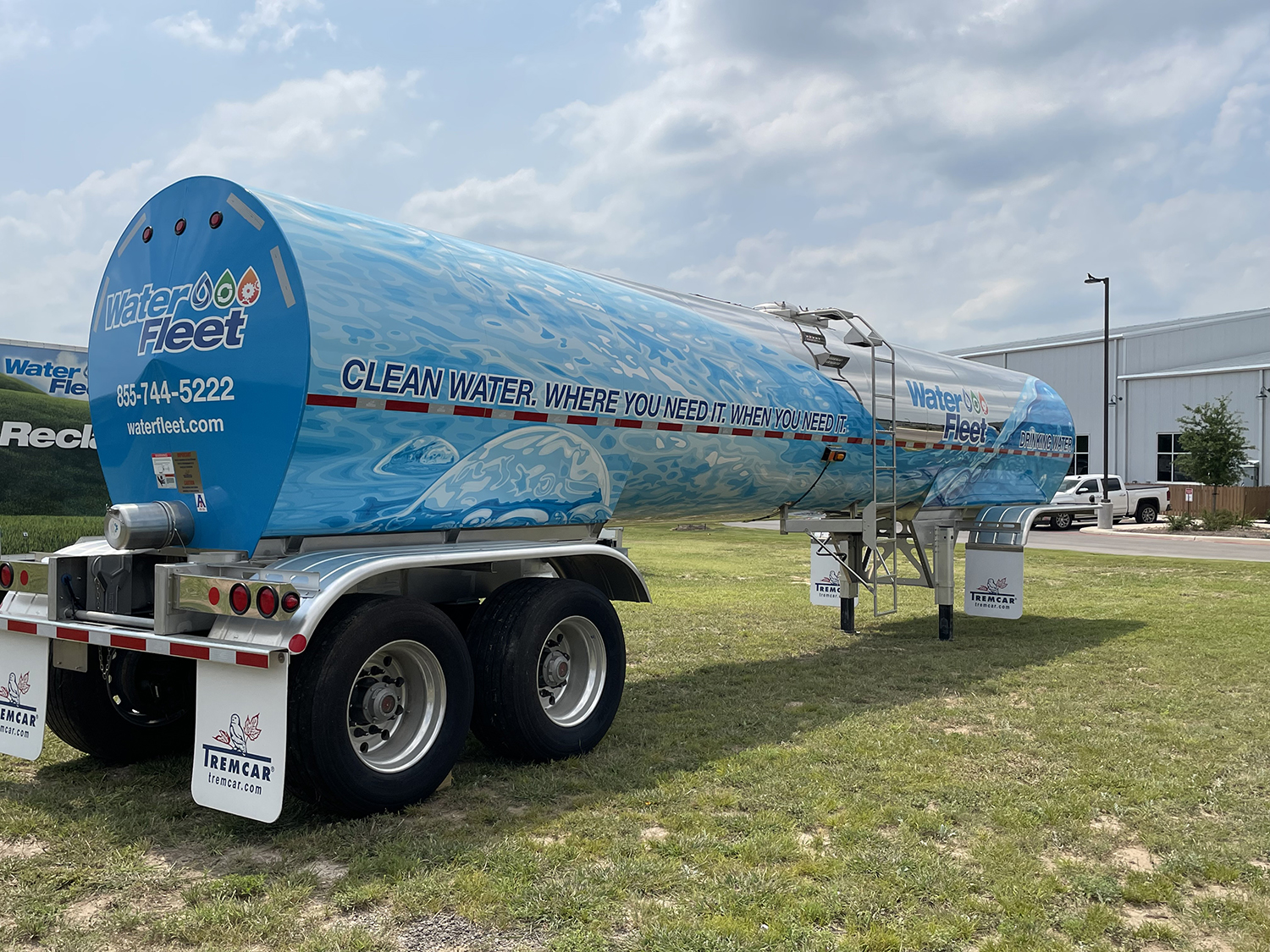 vehicle-car-wraps-graphics-water-tanker